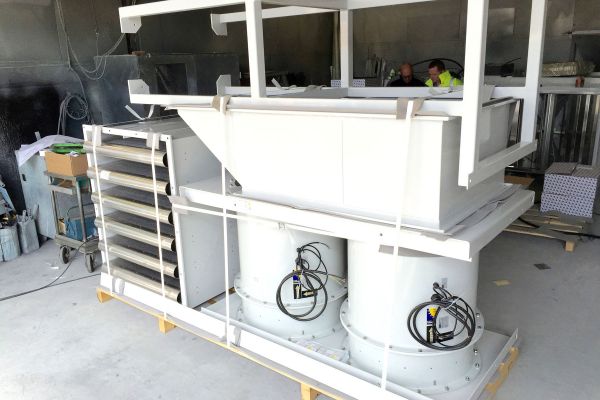 Lüftungsbauteile Pulverbeschichtet mit Ventilatoren + Schalldämpfer